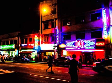 Inside Geylang, Singapores Red